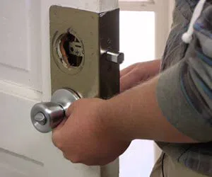 Clearwater Beach Locksmith Service Clearwater Beach, FL 727-264-5000 - locksmith-12