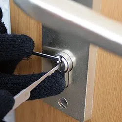 Clearwater Beach Locksmith Service Clearwater Beach, FL 727-264-5000 - residential-lock-out